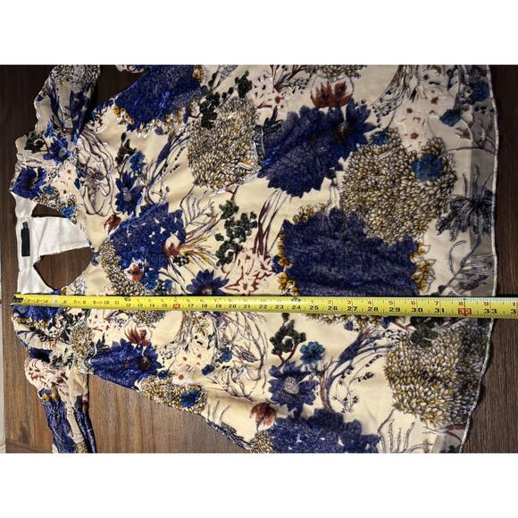 Line & Dot Mini Dress Blue Floral Bell Sleeve Fall Anthropologie M - Picture 5 of 13